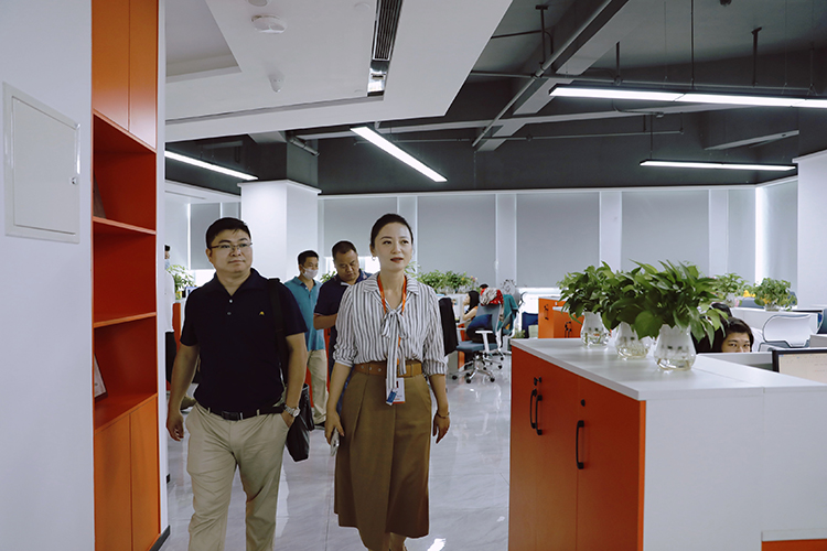 华体会官网（中国）集团