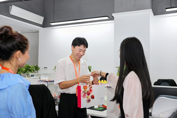 华体会官网（中国）集团