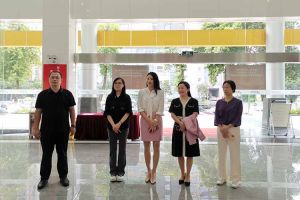 欢乐共创，“媒”好未来｜华体会官网（中国）集团与番禺区融媒体中心互访交流